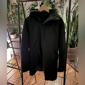 Uniqlo Downcoat in Dark Green